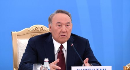 Назарбаев находится в Казахстане