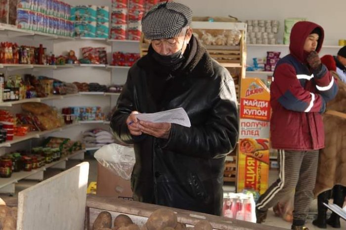 Факты завышения цен на продукты питания выявлены в двух сёлах Тупкараганского района
