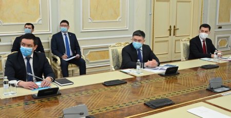 Токаев рассказал, где дают и берут взятки