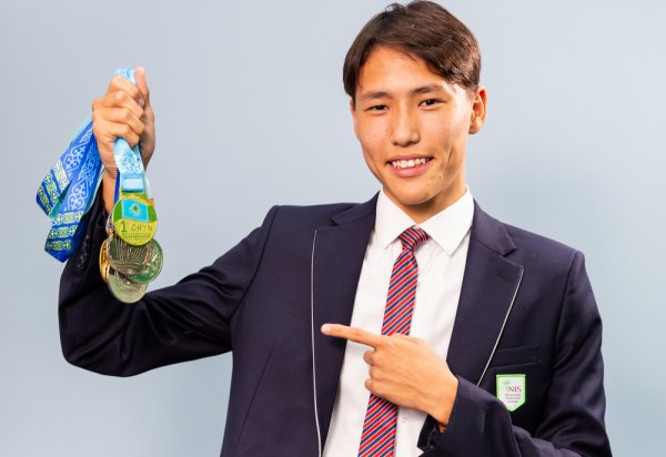 Выпускница из Актау выиграла грант швейцарского университета