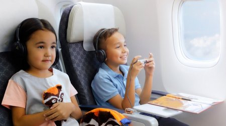 Дети до 17 лет смогут бесплатно летать по Казахстану при одном условии