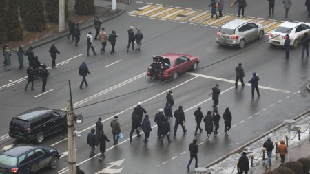 Отсекали ли правоохранителям в Алматы головы во время беспорядков? Замначальника полиции объяснил свои слова 