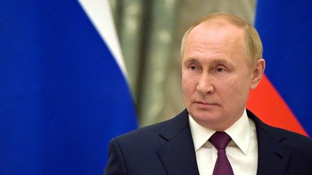 Путин объявил о проведении спецоперации в Донбассе