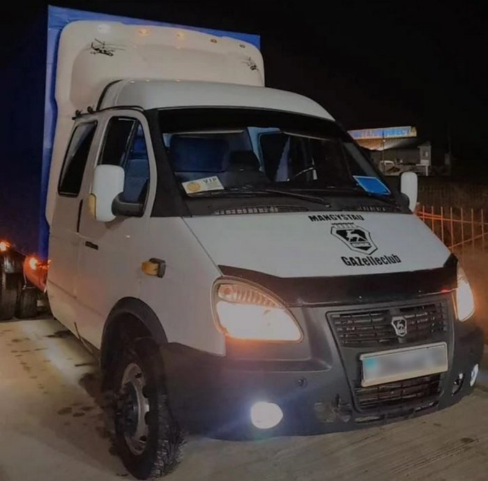 Сбил мотоциклиста с ребёнком и скрылся: виновника нашли по камерам наблюдения в Актау