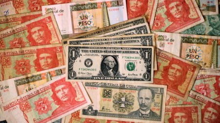 Нацбанк Казахстана продал полмиллиарда долларов за пять дней