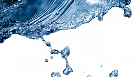Врач предупредила об опасности частого употребления дистиллированной воды