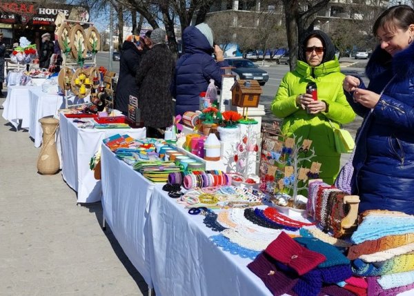 Ярмарку устроили рукодельницы в Актау