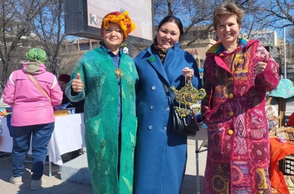 Ярмарку устроили рукодельницы в Актау