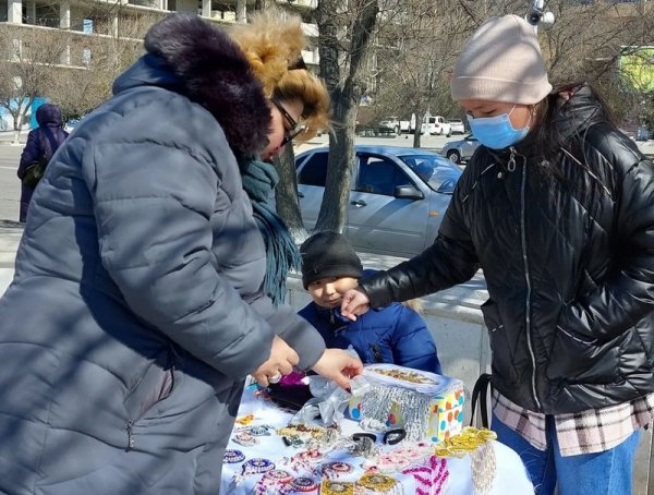 Ярмарку устроили рукодельницы в Актау