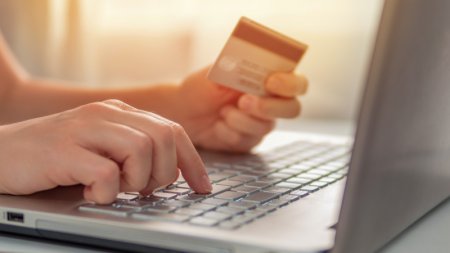 Страны ЕАЭС резко повысят беспошлинный порог для онлайн-покупок     