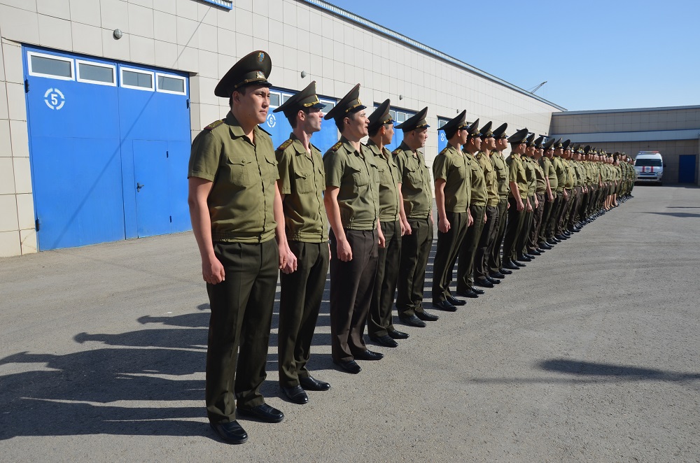 Спасатели Мангистау перешли на летнюю форму одежды