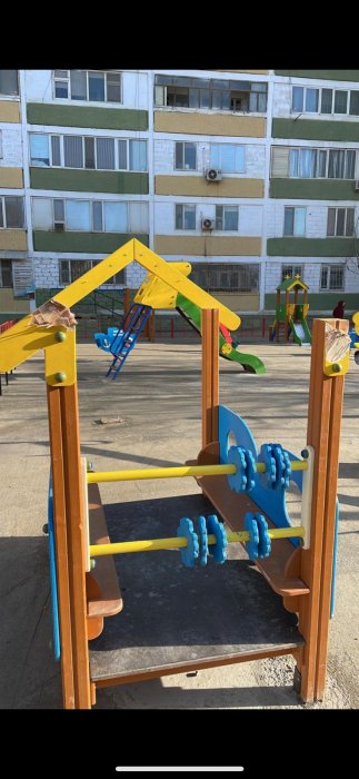 Чиновники Актау попросили горожан бережнее относиться к общегородскому имуществу