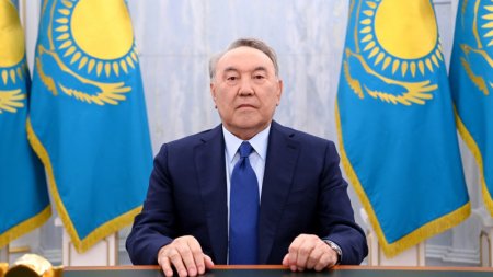 Назарбаев поздравил казахстанцев с началом месяца Рамазан
