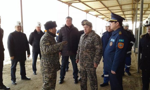 «Борьба с нефтегазовым фонтаном»: Масштабные учения прошли на месторождении в Мангистау