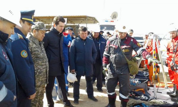 «Борьба с нефтегазовым фонтаном»: Масштабные учения прошли на месторождении в Мангистау