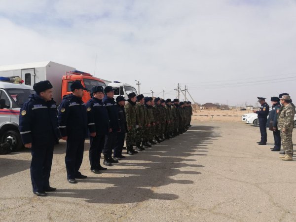 На помощь бедствующим из-за паводков отправились спасатели Мангистау