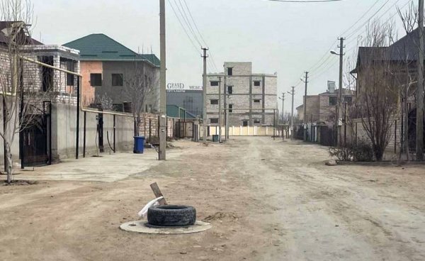 На дорогу денег нет? Жители в Актау намерены обратиться к президенту