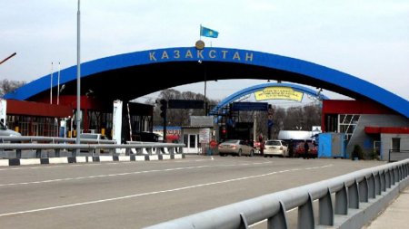 Утверждены правила въезда и выезда из Кыргызстана в Казахстан