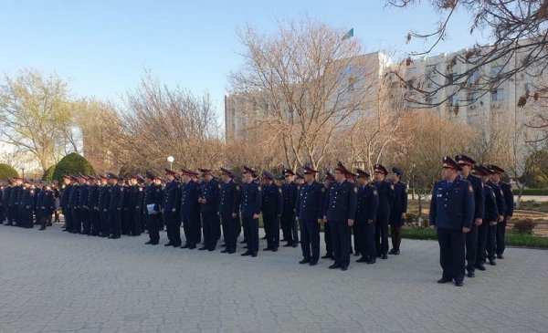 На летнюю форму перешли полицейские Мангистау