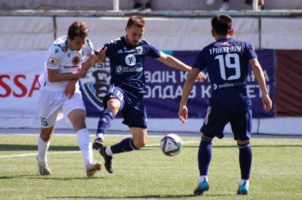 В лидерах: футболисты «Каспия» вырвали победу у «Атырау»