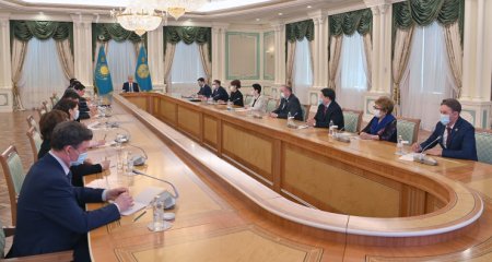 "Вторая республика". Президент Токаев провел совещание по поправкам в Конституцию