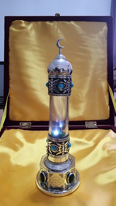 На несколько дней в Актау привозили волос Пророка Мухаммеда