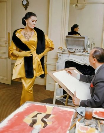 История казахской Золушки, которая бежала от войны и стала звездой модного Парижа 