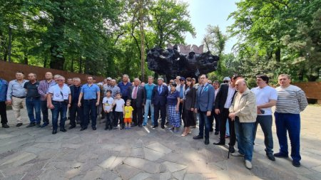 Алматинские общественники выступили за проведение акции "Бессмертный полк" 