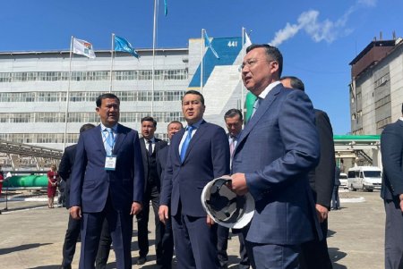 Визит премьер-министра в Актау: Зачем глава правительства прибыл в регион из столицы