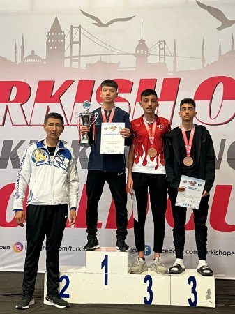 Девять медалей завоевали мангистаусцы на Кубке мира по кикбоксингу