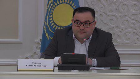 В Актау прошло региональное заседание экспертного клуба «Sarap» на тему «Конституционная реформа: казахстанский путь политической трансформации»