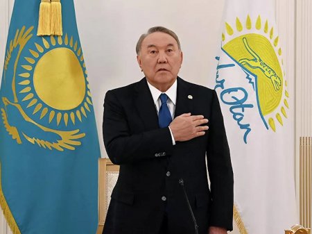 Назарбаев объяснил, почему не спешил опровергать слухи о себе во время беспорядков