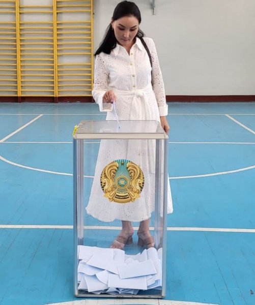 Главный врач Мунайлинского района сделала выбор на референдуме