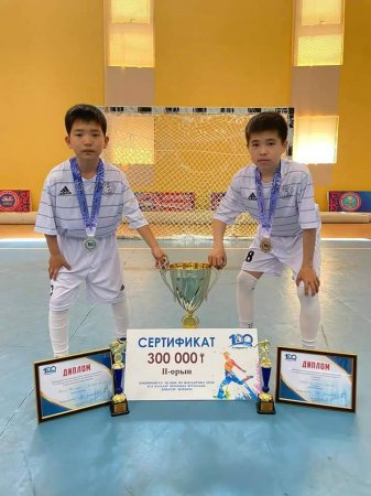 Футболисты из Тупкарагана завоевали серебро республиканского турнира  Embi Cup