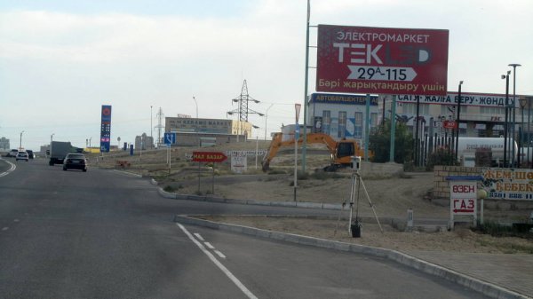 Радар-тренога появилcя на дороге в Актау