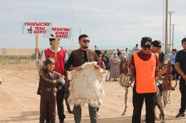 Лучших всадников и скакунов выбрали в Жанаозене