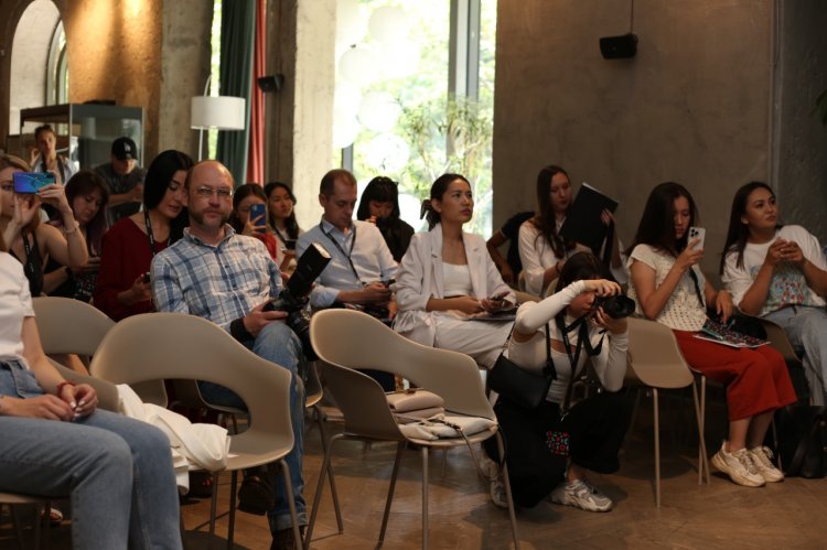 TikTok представил платформу TikTok For Business в Казахстане