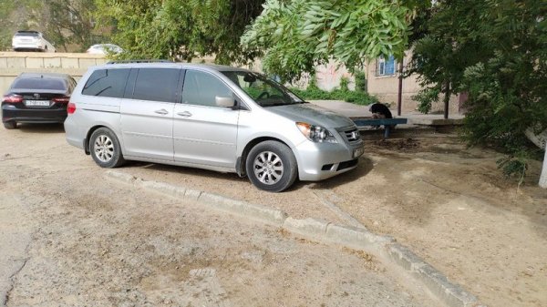 Житель Актау пожаловался на футболистов в полицию