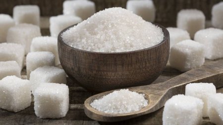 Минсельхоз: в Казахстане осталось менее 27 тысяч тонн сахара 