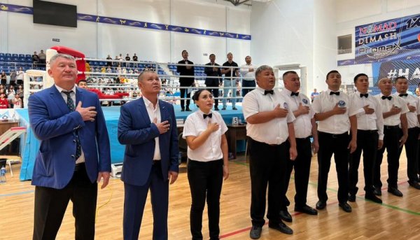 Чемпионат страны по боксу среди девушек стартовал в Актау