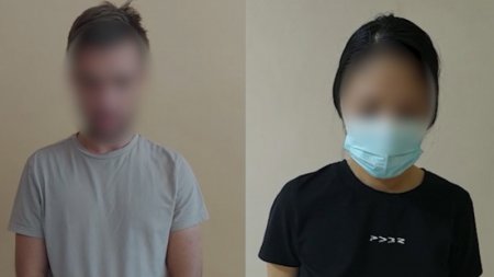 Обнаженных людей на самокатах арестовали на 10 суток в Алматы