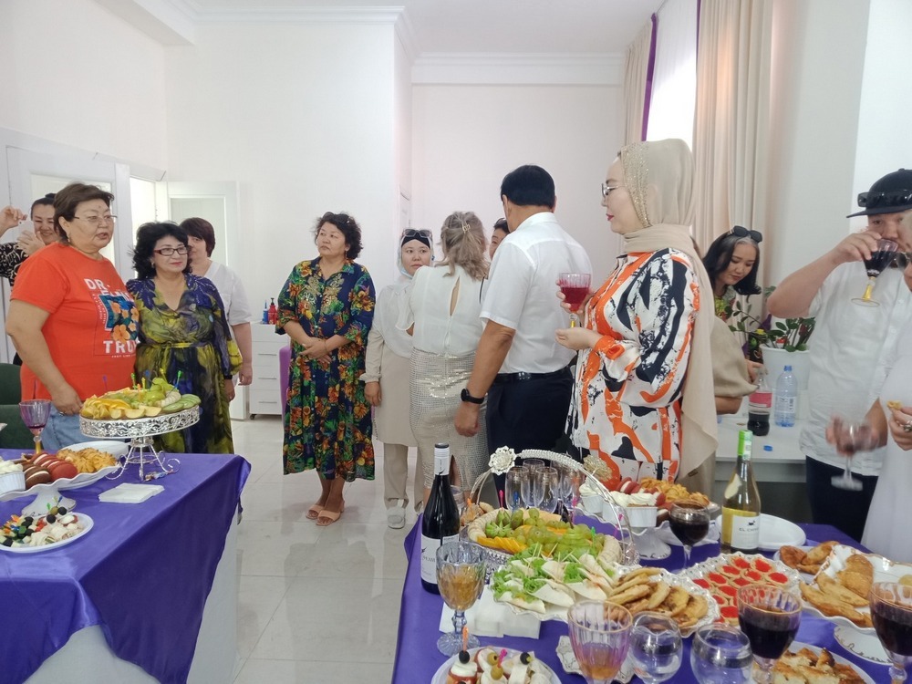 В Актау открылся салон красоты с особенными работниками