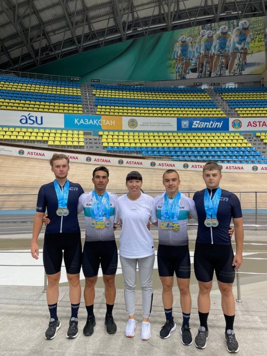 Семь медалей привезли с чемпионата страны мангистауские велогонщики
