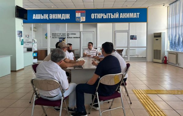 Чиновники вмешались в проблему с мусором жителей ЖК в Актау