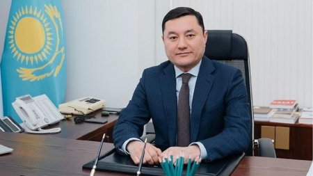 Сарсембаев освобожден от должности вице-министра МИИР