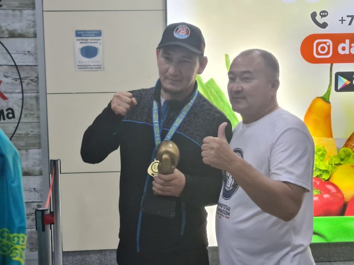 Жанаозенские ветераны-боксёры завоевали четыре медали на турнире «Король ринга – 2022»