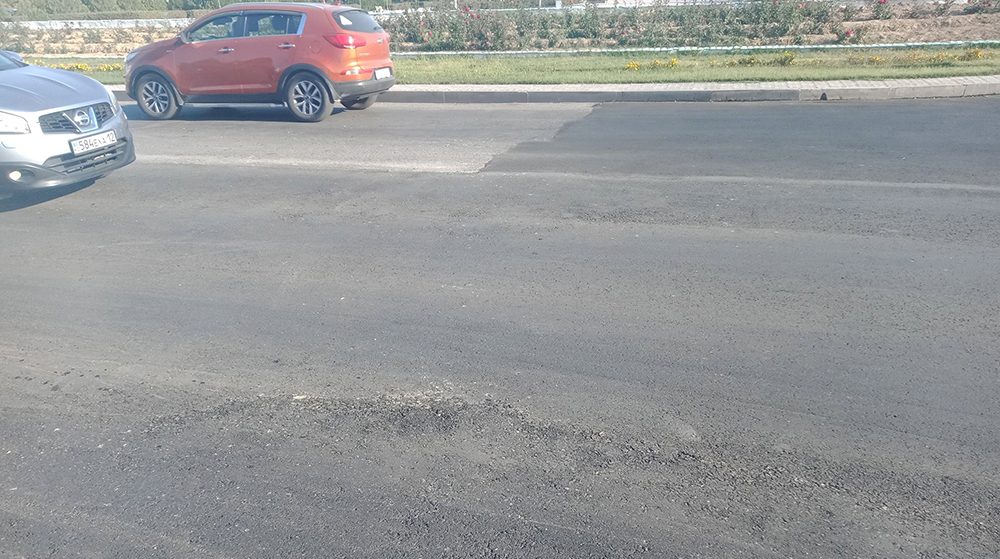 Как это было: исполнение ремонта центральной дороги в Актау проверили журналисты