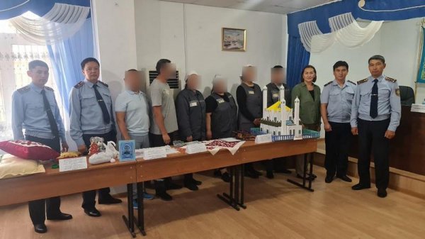 Осужденные представили свои поделки на конкурсе в Актау