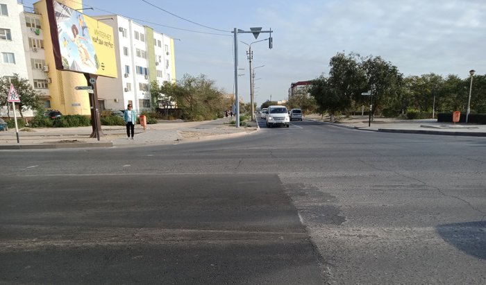 Как это было: исполнение ремонта центральной дороги в Актау проверили журналисты