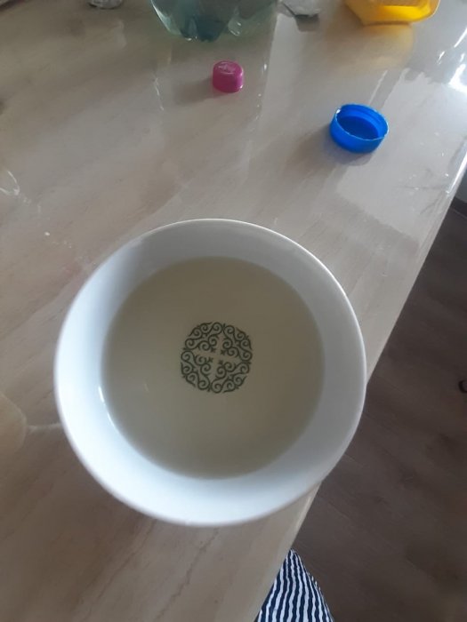 Жители Актау жалуются на грязную питьевую воду